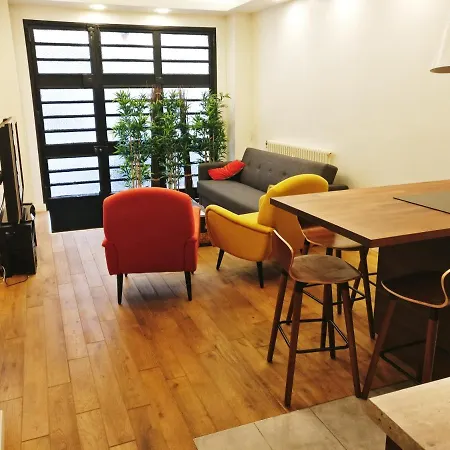 3 Double Bedrooms In Montmartre Near Subway Ac * Paris