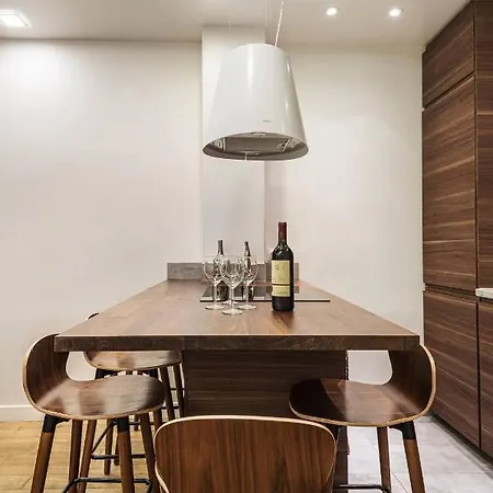 3 Double Bedrooms In Montmartre Near Subway Ac *