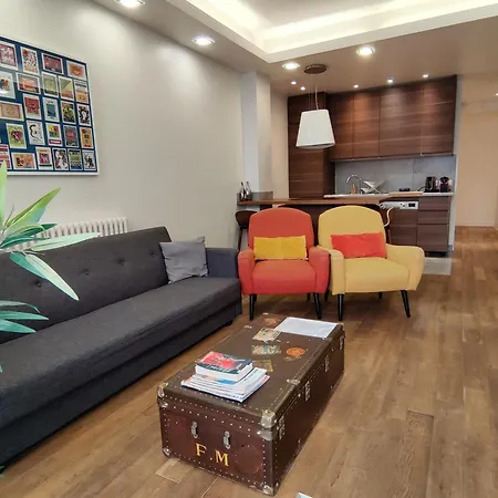 Apartment 3 Double Bedrooms In Montmartre Near Subway Ac