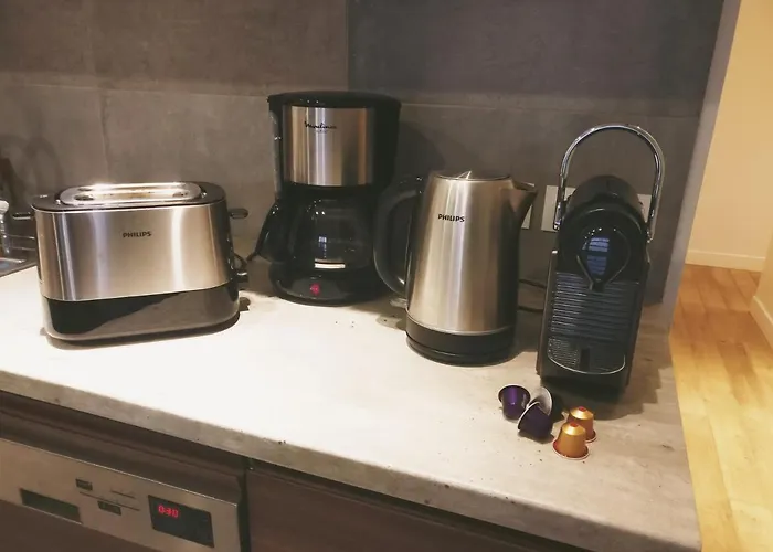 דירה 3 Double Bedrooms In Montmartre Near Subway Ac *